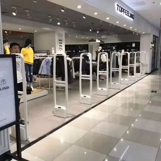 Étiquettes pour vêtements de sécurité Am Label EAS